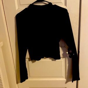 Long sleeve high neckline crop top